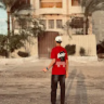 مـــعــتــز