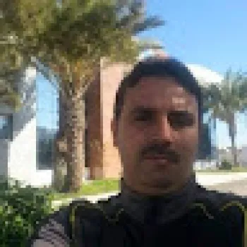 Noureddin Lakmichi