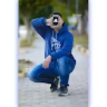 Àbďáĺķùõm