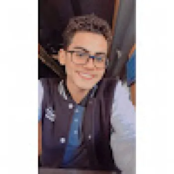 يوسف ثروت