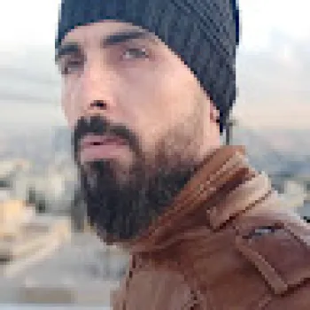 ‫ربيع الحسن (أبو الزين)‬‎